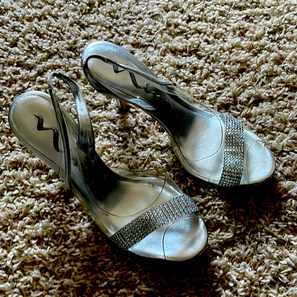 Elegant silver/clear  heels with rhinestones